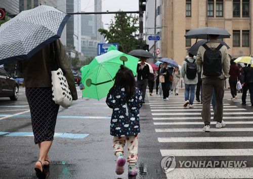 비 내리는 서울[연합뉴스 자료사진]
