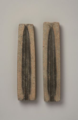 청동검·청동꺾창 거푸집전북 완주 갈동 유적에서 출토된 청동검·청동꺾창 거푸집은 명확한 출토 위치가 밝혀진 최초의 사례로 여겨진다. [국립전주박물관 제공. 재판매 및 DB 금지]