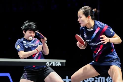 WTT 타이위안 대회 여자복식에 나선 김나영(오른쪽)과 유한나[WTT 인스타그램 캡처. 재판매 및 DB 금지]