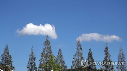 맑은 경남하늘[연합뉴스 자료사진]