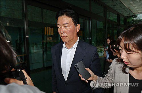 내란특검, 김성훈·김주현 소환조사…尹 2차 조사전 혐의 다지기