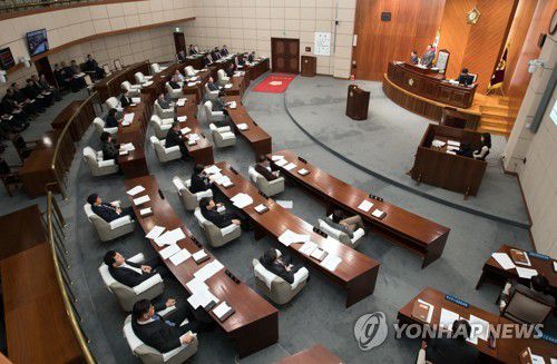군산시의회 본회의 장면[군산시의회 제공. 재판매 및 DB 금지]