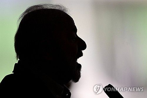 연설하는 룰라 대통령 옆모습(실루엣)[AFP 연합뉴스 자료사진. 재판매 및 DB 금지]