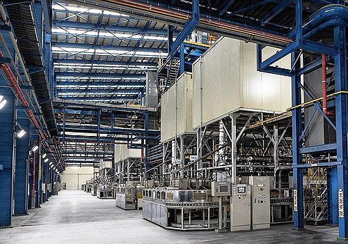 포스코퓨처엠, 일본 메이저 배터리사와 음극재 공급계약 체결(서울=연합뉴스) 포스코퓨처엠은 11일 일본 배터리사와 음극재 공급 계약을 체결했다고 밝혔다.      세종 공장에서 천연 흑연 음극재를 생산해 일본에서 제조되는 전기차용 배터리에 공급할 계획이다. 사진은 일본 배터리사에 공급할 천연흑연 음극재를 생산하는 포스코퓨처엠 세종 공장 라인. 2025.7.11 [포스코퓨처엠 제공. 재판매 및 DB 금지] photo@yna.co.kr