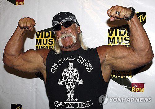 2006년 MTV 시상식에 참석한 헐크 호건[AP 연합뉴스 자료사진. 재판매 및 DB 금지]