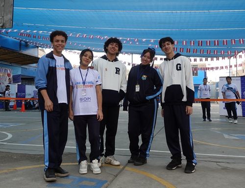 베네수엘라 난민과 페루 현지인 학생들리마 소재 공립학교에서 다문화 교육을 통해 차별 없이 학교에 다니게 된 난민 및 현지인 학생들. [코이카 제공. 재판매 및 DB 금지]