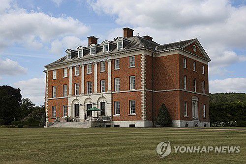 밴스 부통령이 래미 장관관 함께 머무는 켄트의 치브닝 하우스[AP 연합뉴스]