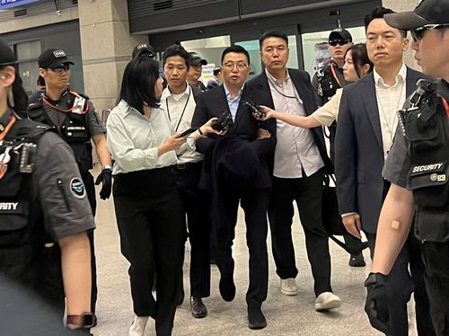 12일 인천공항에서 특검에 체포된 김예성[유한주 촬영]
