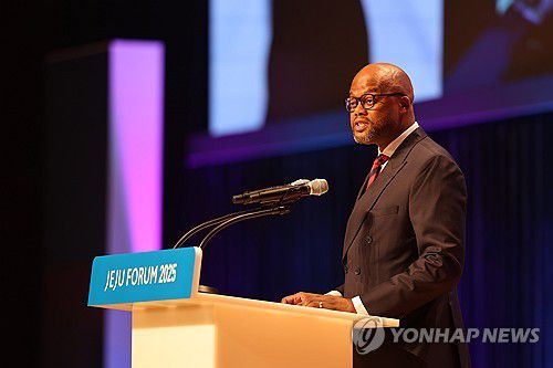 2025년 5월 제주포럼 개회식서 연설하는 웸켈레 메네 아프리카대륙자유무역지대(AfCFTA) 사무총장[연합뉴스 자료사진. 재판매 및 DB 금지]