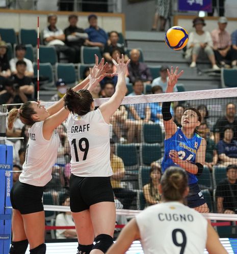 진주 국제여자배구대회 아르헨티나와 일본의 경기[대한배구협회 제공. 재판매 및 DB 금지]