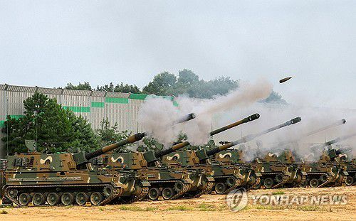 자주포 사격 훈련하는 한국 육군[육군 제공]