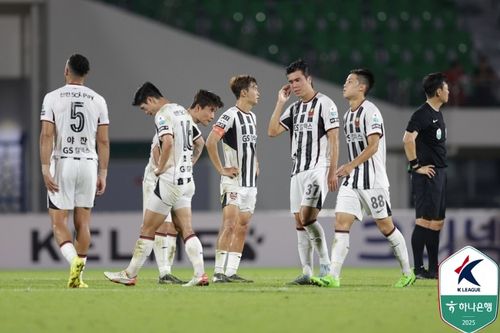 김천에 대패한 서울[한국프로축구연맹 제공. 재판매 및 DB 금지]