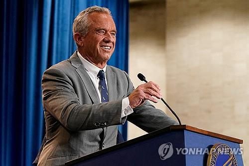 로버트 케네디 주니어 미국 보건복지부 장관(워싱턴DC 로이터=연합뉴스 자료사진) 2025년 4월 22일 로버트 F. 케네디 주니어 미국 보건복지부 장관이 기자회견에서 기자 질문에 답하고 있다. (REUTERS/Elizabeth Frantz/File Photo) 2025.9.2.
