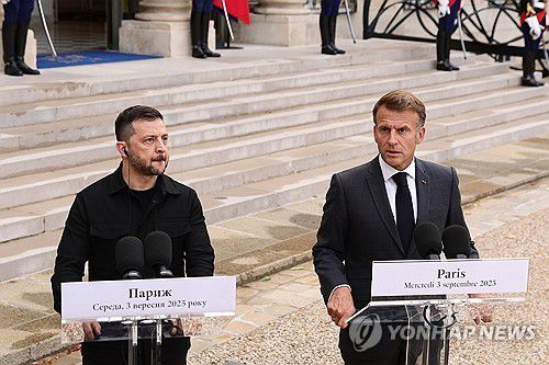 3일 저녁 파리 도착한 젤렌스키 대통령[EPA 연합뉴스 자료사진. 재판매 및 DB 금지]