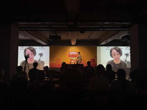 '2025 다빈치모텔' 데버라 스미스 화상 강연데버라 스미스가 20일 오후 서울 용산구 현대카드 스토리지에서 개최된 '2025 현대카드 다빈치모텔' 행사에서 '한국 문학을 세계로 이끈 번역의 힘'을 주제로 화상 강연하는 모습. [현대카드 제공. 재판매 및 DB 금지]