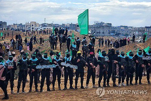 가자지구의 하마스 조직원들[타스 연합뉴스 자료사진. 재판매 및 DB 금지]