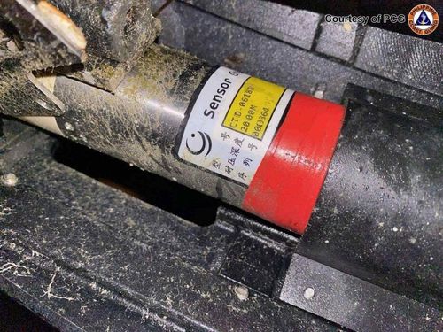 필리핀 해역에서 중국 것 추정 수중드론 발견지난달 28일(현지시간) 필리핀 중부 팔라완섬 근처 바다에서 발견된 중국 것으로 추정되는 수중 드론. 2025.10.02 [필리핀 해경 제공. 재판매 및 DB 금지]