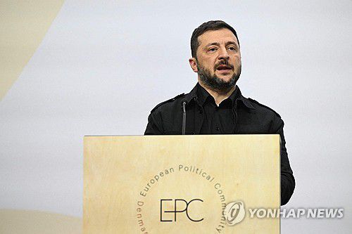 유럽정치공동체 정상회의 참석한 우크라 대통령[AFP 연합뉴스 연합뉴스 자료사진