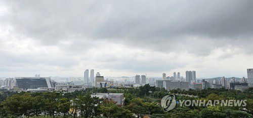 울산 흐린 하늘[연합뉴스 자료사진]