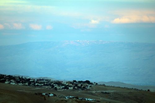 요르단계곡(E1[요르단강서안]=연합뉴스) 김동호 특파원 = 12일(현지시간) 이스라엘이 유대인 정착촌 건설을 계획 중인 예루살렘 인근 E1에서 유대광야 너머 요르단 살트 마을이 보인다. 2025.10.15 dk@yna.co.kr