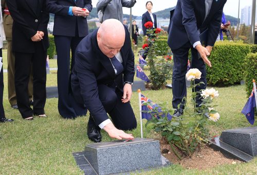 유엔 공원 방문한 뉴질랜드 총리[차근호 기자]