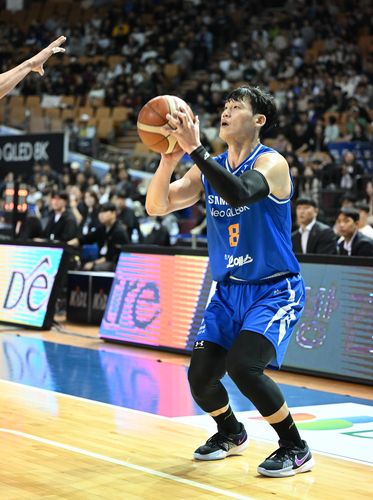 3점 던지는 삼성 최현민[KBL 제공. 재판매 및 DB 금지]