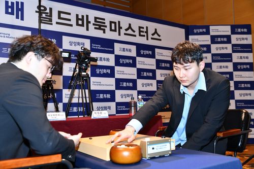 박정환 9단이 삼성화재배 4강에서 랴오위안허 9단에게 패해 탈락했다.[한국기원 제공. 재판매 및 DB 금지]