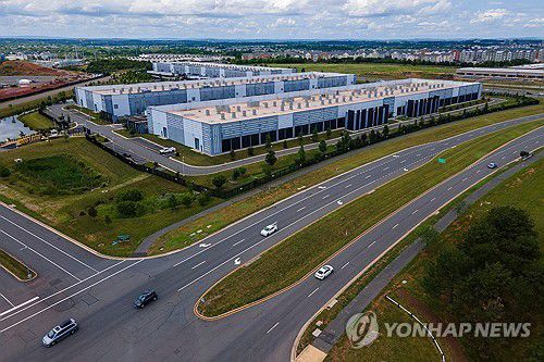 미국 버지니아주의 데이터센터[AP 연합뉴스 자료사진. 재판매 및 DB금지]