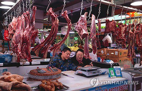 중국의 한 정육점[EPA=연합뉴스 자료사진. 재판매 및 DB 금지]