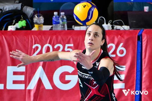 부친상 아픔 딛고 복귀한 정관장의 자네테[한국배구연맹 제공. 재배포 및 DB 금지]