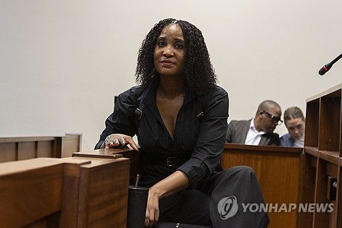제이컵 주마 전 남아공 대통령의 딸 두두질레 주마-삼부들라[EPA=연합뉴스 자료사진. 재판매 및 DB 금지]