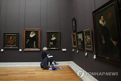 루브르 박물관[AP=연합뉴스]