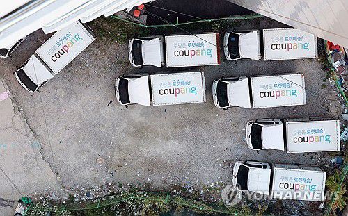 쿠팡 차량(서울=연합뉴스) 한종찬 기자 = 지난 21일 서울 시내 쿠팡 차량 차고지. 2025.11.21 saba@yna.co.kr