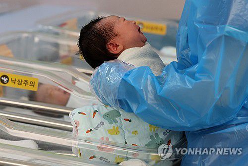 신생아[연합뉴스 자료사진]