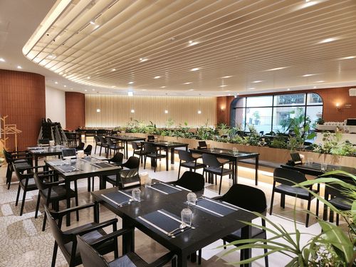 위생등급 표지판 부착한 지정업소 내부[평창군 제공.재판매 및 DB 금지]