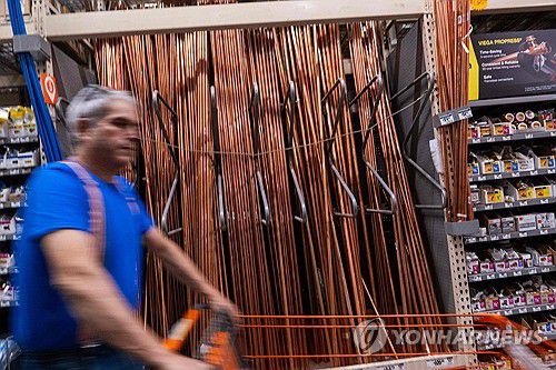 시중에 시판되는 구리 파이프 [AFP=연합뉴스 자료 사진. 재판매 및 DB 금지]