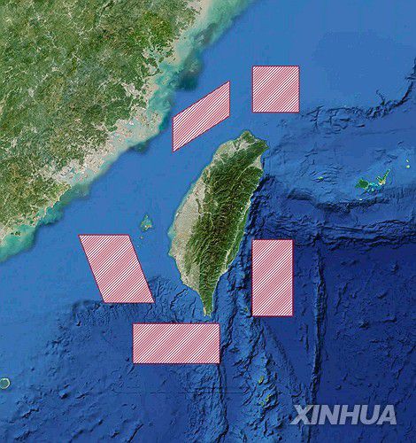 중국군 동부전구가 발표한 대만 포위훈련 훈련구역 배치도[신화=연합뉴스]