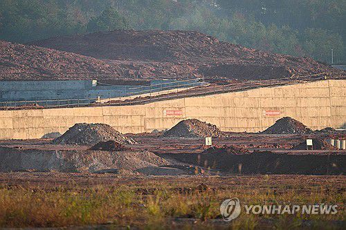 중국 장시성 간저우에 건설 중인 희토류 산업단지[AFP 연합뉴스 자료사진]