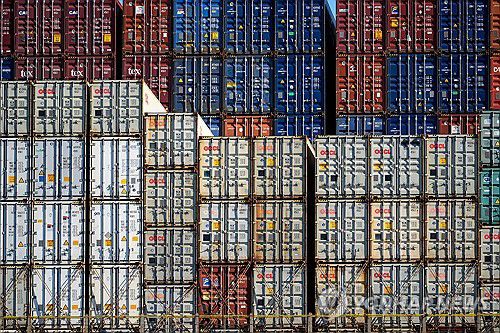 미 조지아주 서배나항의 컨테이너[AP 연합뉴스 자료사진. 재판매 및 DB 금지]