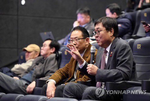 최휘영 문체부 장관 애니메이션 '광장' 관람[문화체육관광부 제공. 재판매 및 DB 금지]