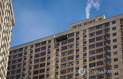 러시아 드론 공격으로 부서진 오데사 지역 아파트[로이터 연합뉴스 자료사진. 재배포 및 DB 금지]