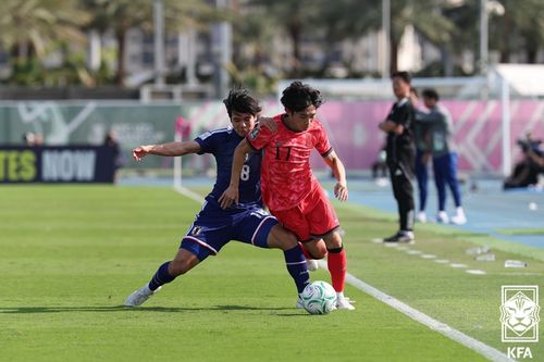 일본 선수 상대로 U-23 대표팀 김용학[대한축구협회 제공. 재판매 및 DB 금지]