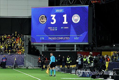 보되/글림트와 맨시티 경기가 펼쳐진 아스프미라 스타디움의 스코어보드[로이터=연합뉴스]