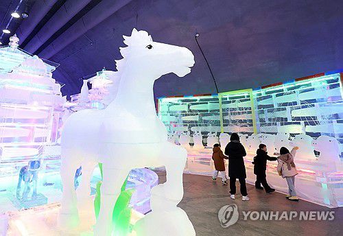 실내얼음 조각광장[연합뉴스 자료사진]