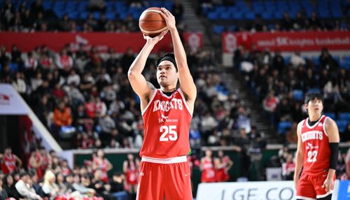 슛하는 알빈 톨렌티노[KBL 제공. 재판매 및 DB 금지]