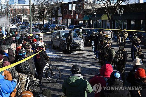 두 번째 총격 사망 사건이 발생한 미네소타주 미니애폴리스 거리[AFP=연합뉴스. 재판매 및 DB 금지]