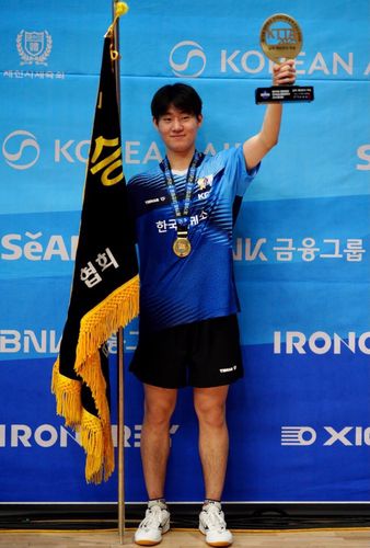 탁구 종합선수권 남자 단식 우승을 차지한 오준성[촬영 이동칠]