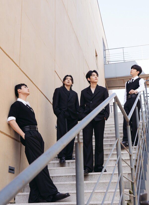 JYP엔터테인먼트 제공