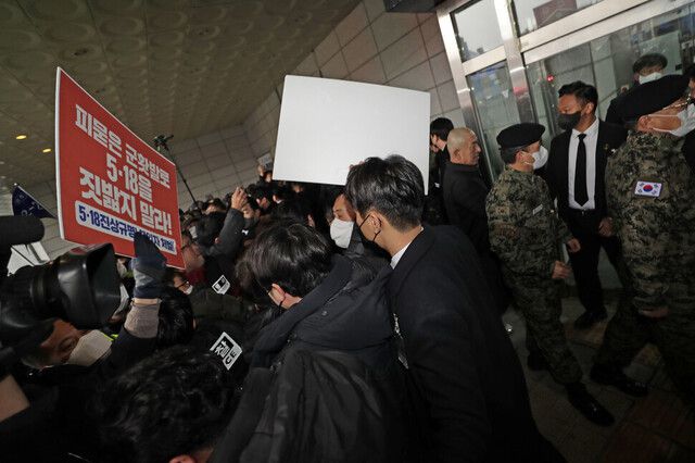 5·18부상자회와 공로자회, 대한민국 특전사 동지회가 2월19일 오전 광주 서구 5·18 기념문화센터에서 ‘포용과 화해와 감사 대국민 공동선언식’을 열었다. 김명진 기자 littleprince@hani.co.kr