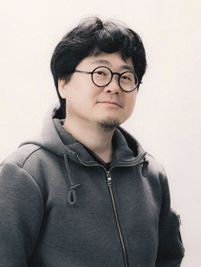 2023 여성영화인 축제 강수연상을 수상한 원승환 인디스페이스 관장